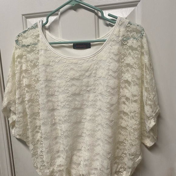 Annabelle off white womens lace over tank top butterfly sleeves M - Picture 3 of 7